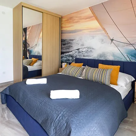 Breeze Apartment