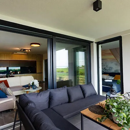 Breeze Apartment